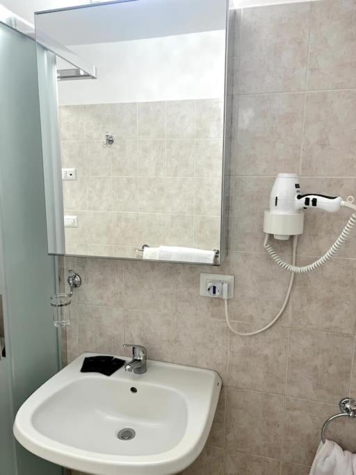 روما Hotel Virginia Apartaments - Stazione Termini المظهر الخارجي الصورة