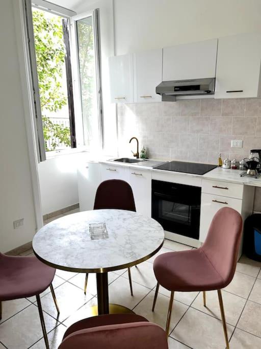 روما Hotel Virginia Apartaments - Stazione Termini المظهر الخارجي الصورة