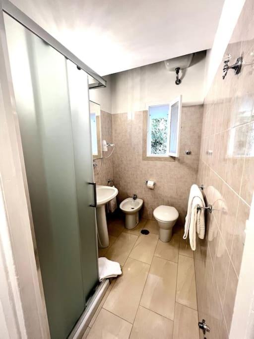 روما Hotel Virginia Apartaments - Stazione Termini المظهر الخارجي الصورة
